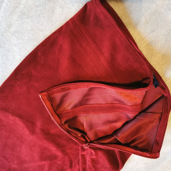 Y2K, all the way! Chevron hem midi skirt - Picture 2 of 9